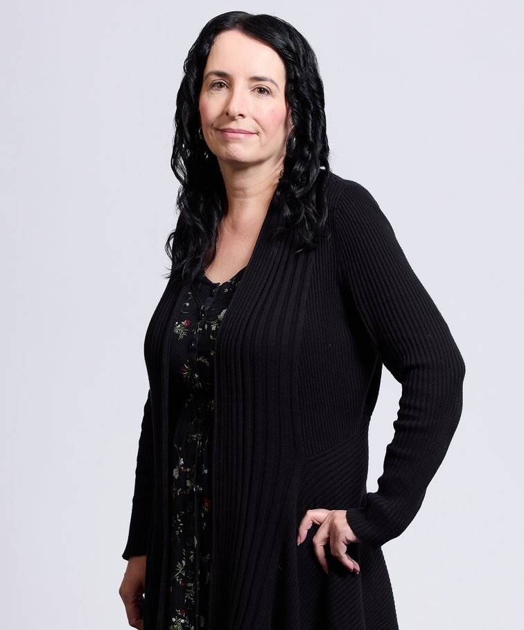 Zoe Peterson-White, Accountant, Change Accountants Profile 1